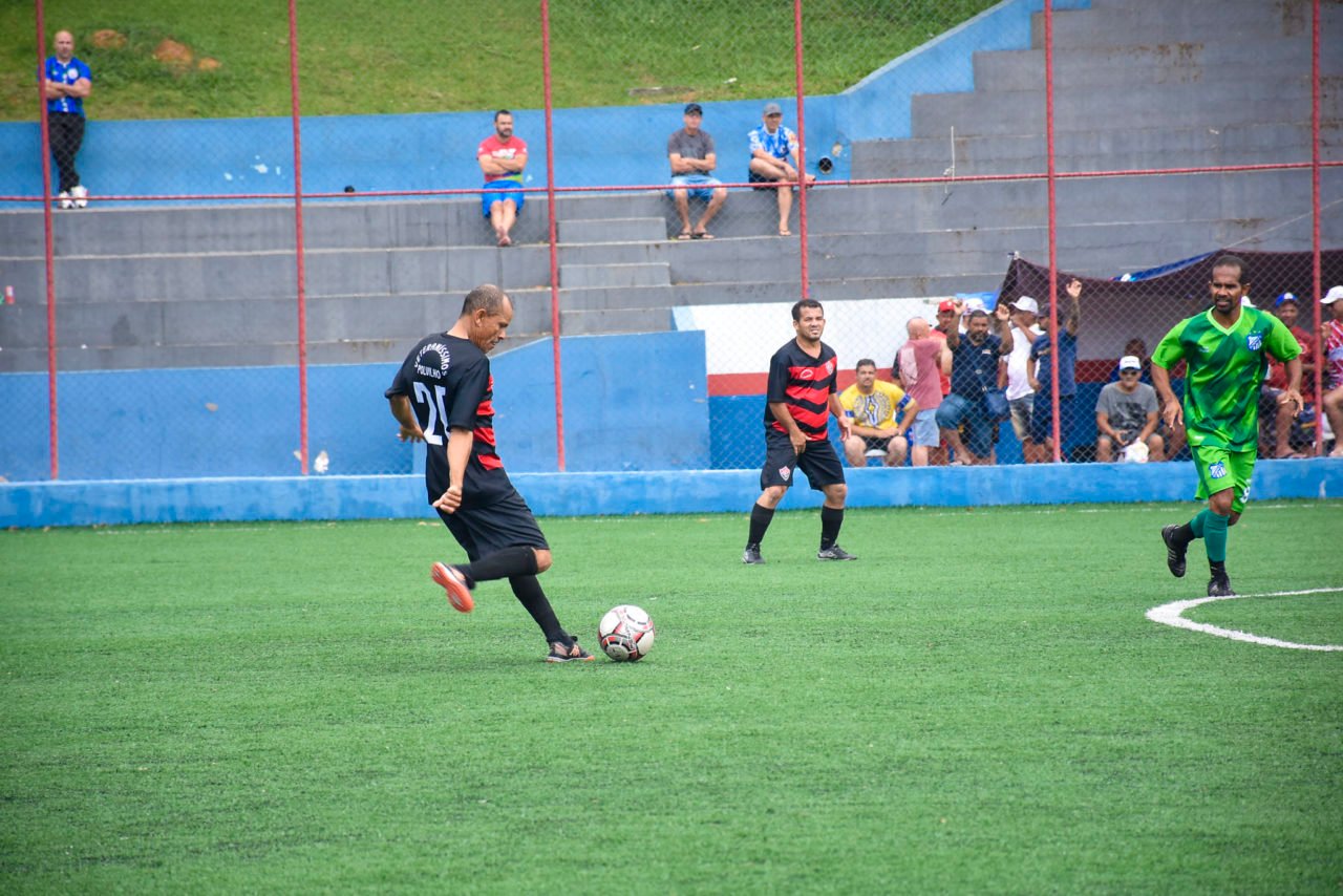 Imagem de uma partida pelo Campeoanto Municipal de Cajamar, modalidade veterano