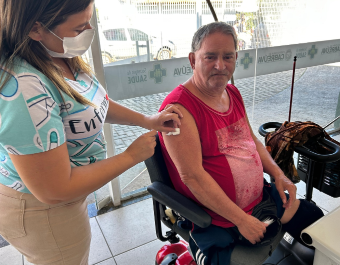 Imagem de campanha de vacinação em Cabreúva