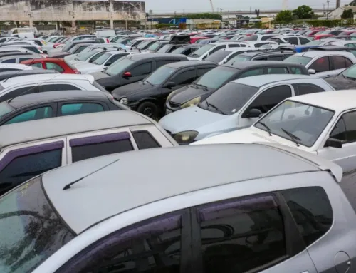 Leilão do Detran-SP em Caieiras tem carros a partir de R$ 2.100 e motos com preço inicial de R$ 700