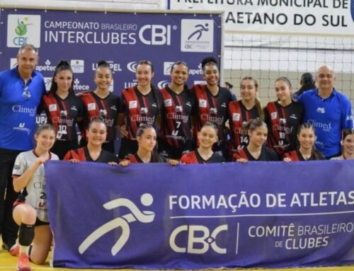 Vôlei feminino sub-19 de Atibaia estreia com vitória no Brasileiro Interclubes