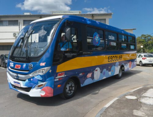 Cajamar anuncia 20 ônibus novos e avança com projeto Colégio do Futuro na educação