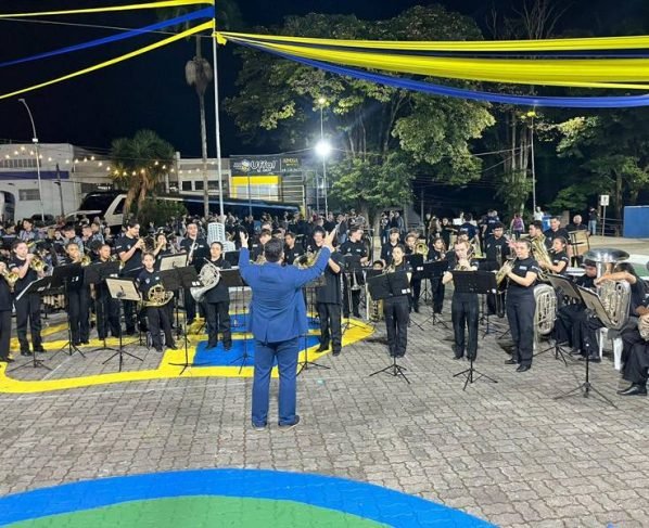 Orquestra-582a-598×487