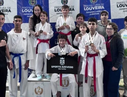Escola Azevedo conquista sete medalhas e se destaca na Copa Louveira de Karatê