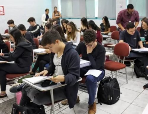 Senado aprova projeto que inclui educação financeira no currículo escolar