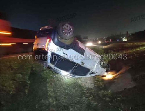 Capotamento na SP-75 deixa um morto e quatro feridos em Itu