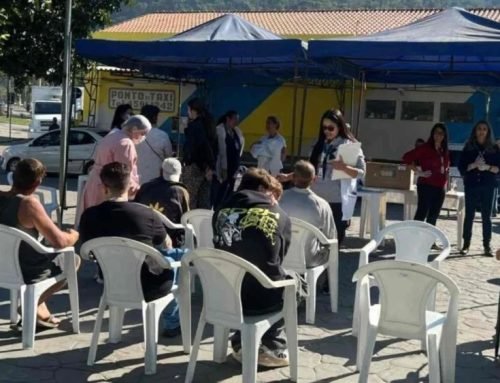 Projeto Bombeiro na Escola forma alunos da rede municipal de Louveira