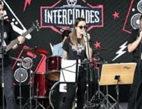 Banda Intercidades faz show de rock na estação Francisco Morato