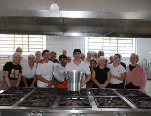Louveira testa novas receitas para diversificar alimentação escolar