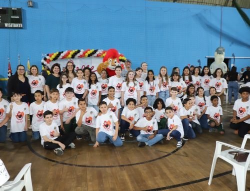 Louveira forma cerca de 420 alunos pelo PROERD