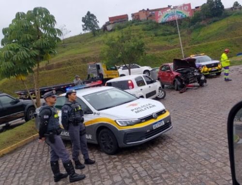 Engavetamento deixa três feridos em Cajamar