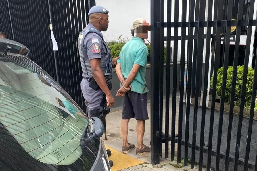 policia-em-Nazare-Paulista.jpg