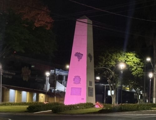Valinhos ilumina pontos da cidade para reforçar campanha do Outubro Rosa