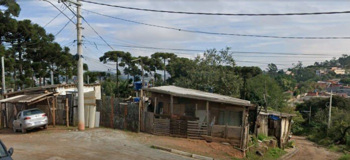 Local-do-terreno-invadido-na-Rua-Bora-distrito-do-Polvilho-em-Cajamar.–696×391