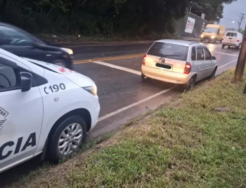 Homem é preso com carro furtado comprado por R$ 7 mil